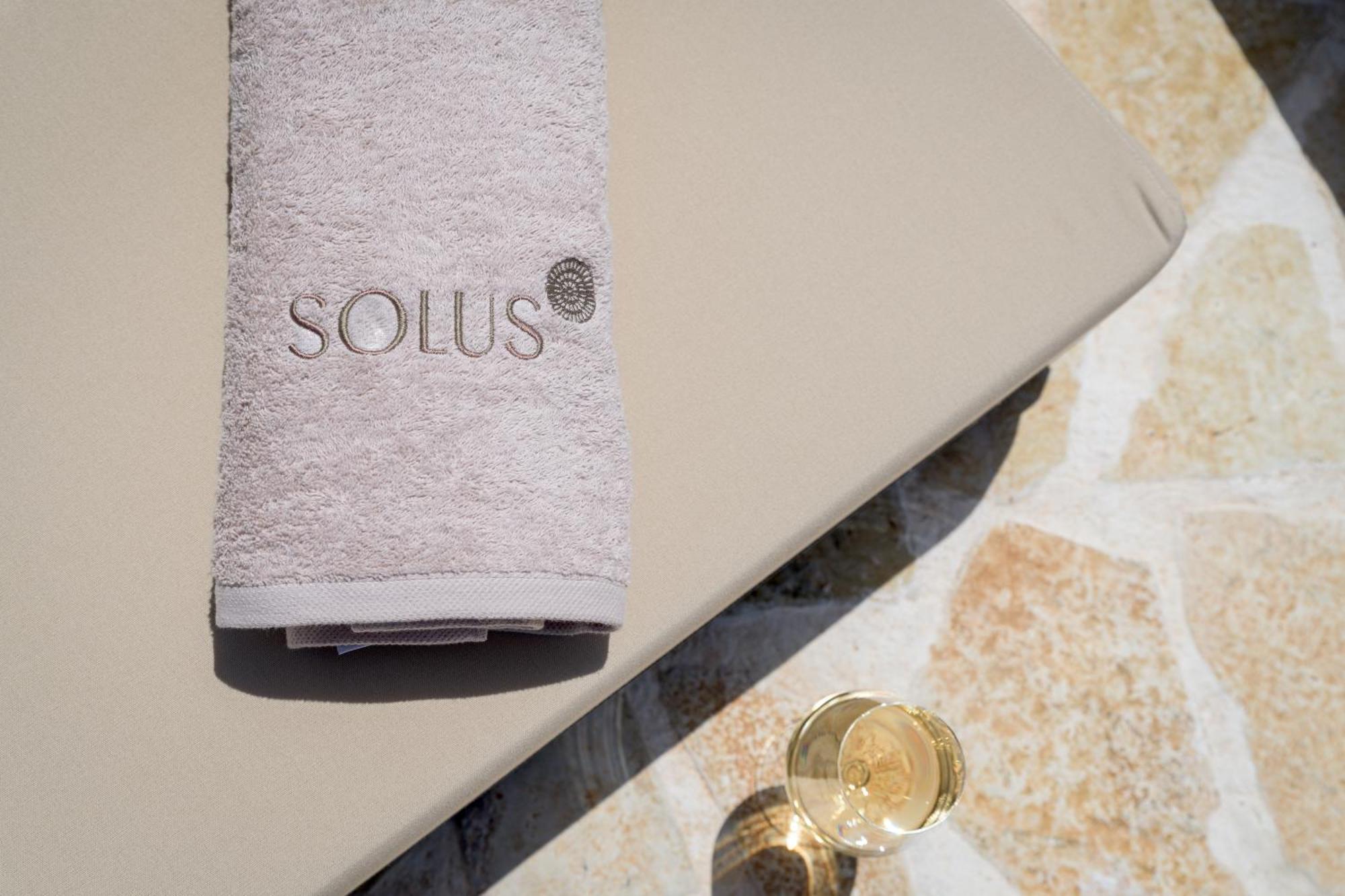 Solus Suites Milos Adamantas  Екстериор снимка