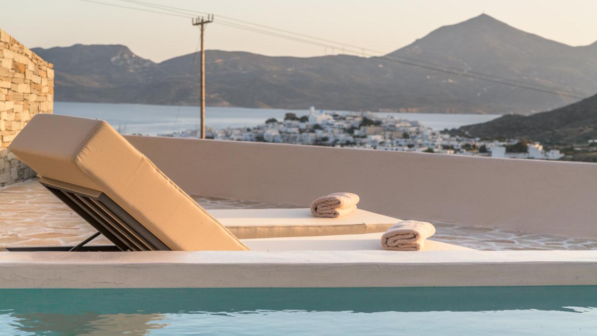 Solus Suites Milos Adamantas  Екстериор снимка
